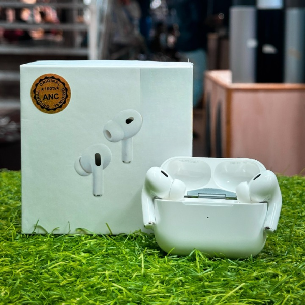 Earbuds